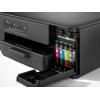 Ángulo tres cuartos a la derecha mostrando el panel de control y la bandeja de papel de la Brother DCP-J1260W. WiFi y Dúplex. Disponible con envío 24h en Núcleo Digital.